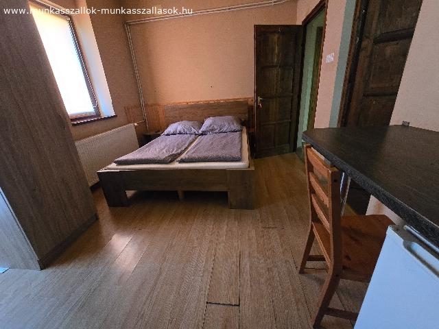 12-szoba-miskolc-belvarosanak-a-szelen_386_6.jpg